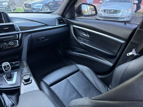 2016 BMW 3 Series 328i