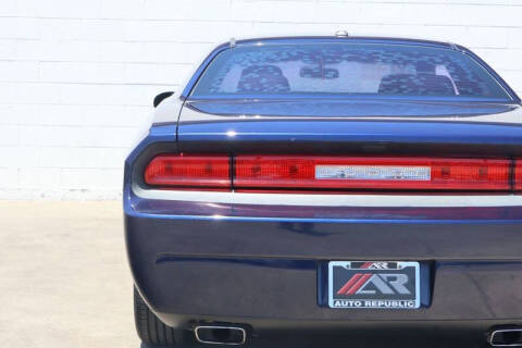 2014 Dodge Challenger SXT
