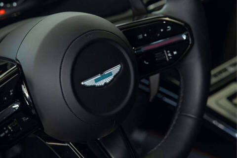 2025 Aston Martin Vantage