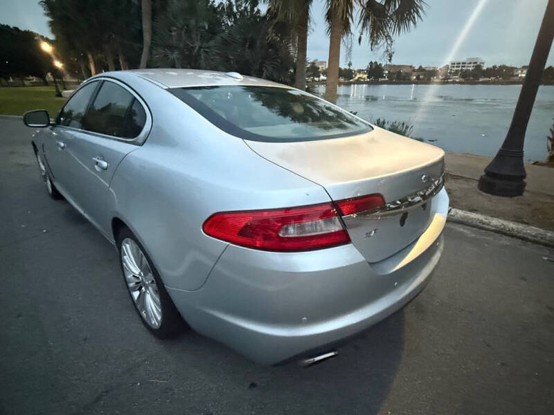 2011 Jaguar XF Premium