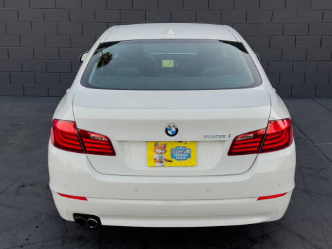 2013 BMW 5 Series 528i