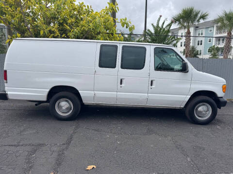 2006 Ford E-Series E-250