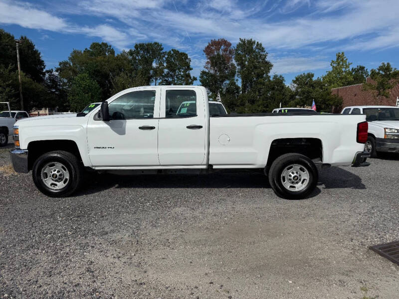 2018 Chevrolet Silverado 2500HD Work Truck's photo
