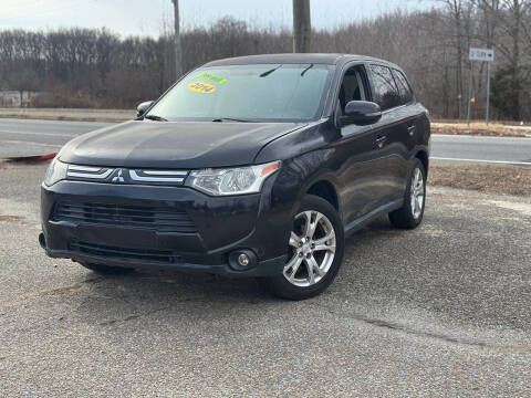 2014 Mitsubishi Outlander SE