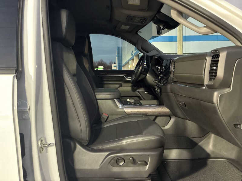 2025 Chevrolet Silverado 3500HD