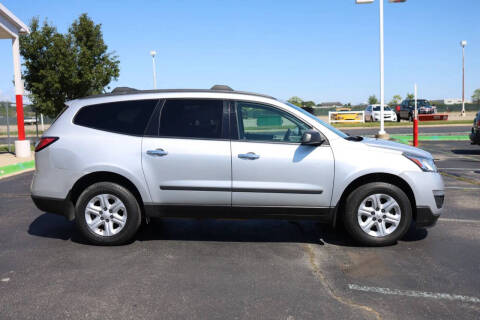 2017 Chevrolet Traverse LS