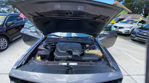 2015 Dodge Challenger SXT Plus