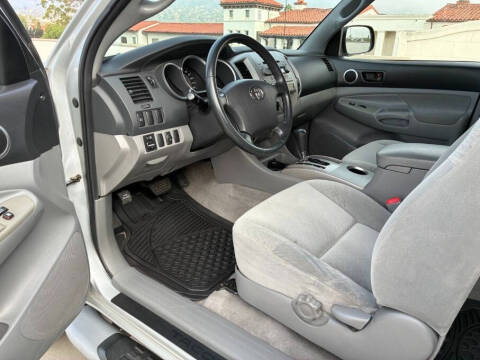 2006 Toyota Tacoma PreRunner V6