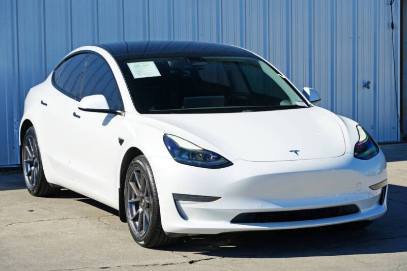 2021 Tesla Model 3 Standard Range Plus