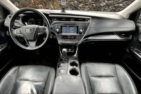 2016 Toyota Avalon XLE