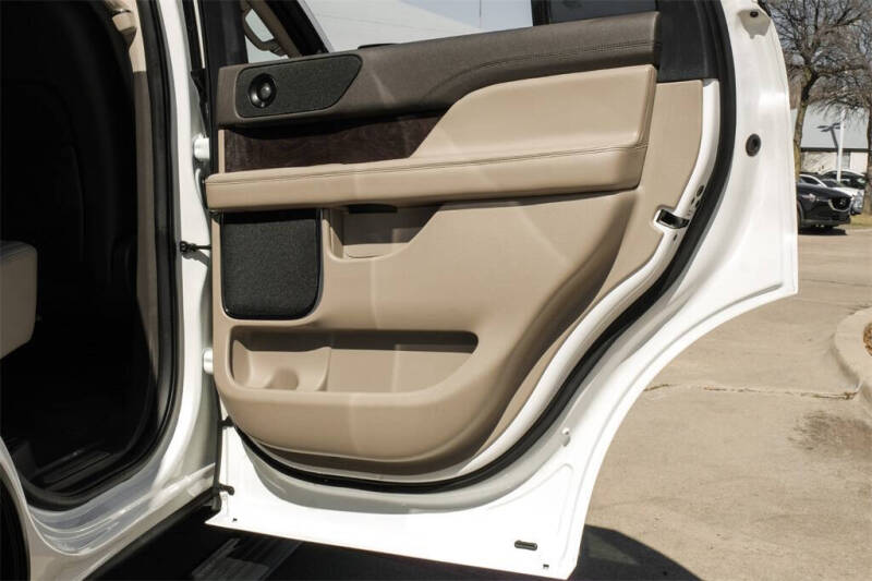 2023 Lincoln Navigator Reserve