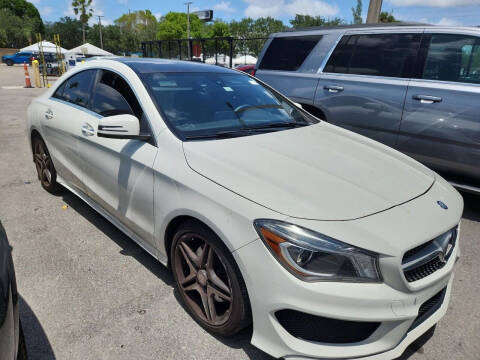 2015 Mercedes-Benz CLA for sale at THE SHOWROOM in Miami FL
