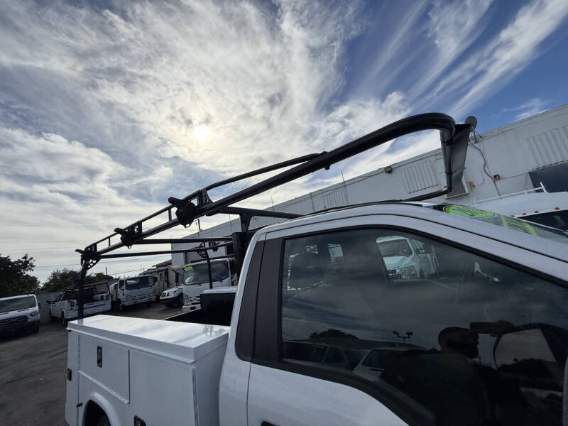 2018 Ford F-350 Super Duty XL