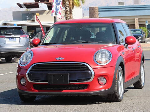 2017 MINI Hardtop 4 Door Cooper