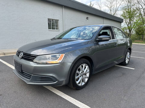 2013 Volkswagen Jetta for sale at Noble Auto in Hickory NC