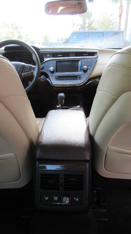 2014 Toyota Avalon Hybrid Limited