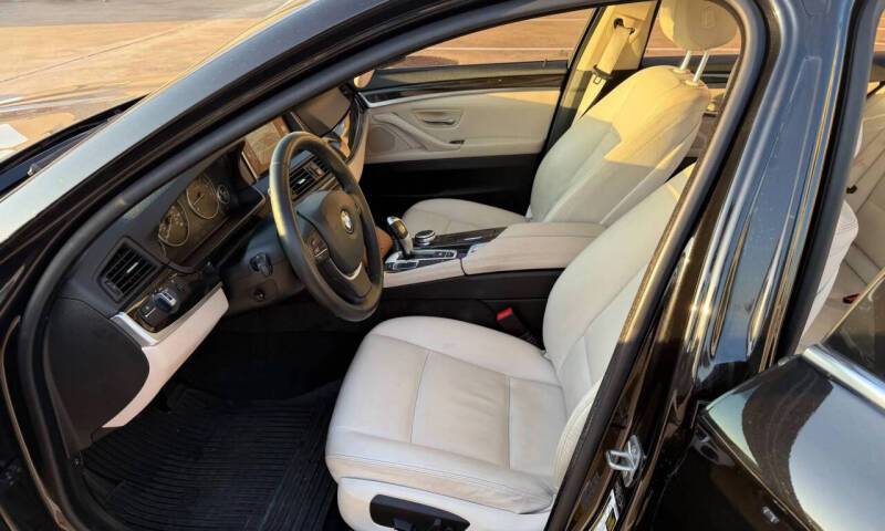 2014 BMW 5 Series 528i