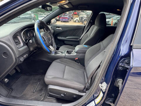 2016 Dodge Charger SXT