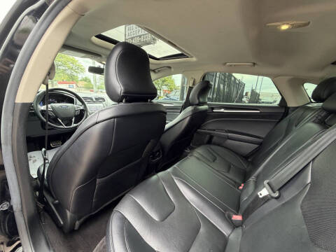 2017 Ford Fusion Titanium