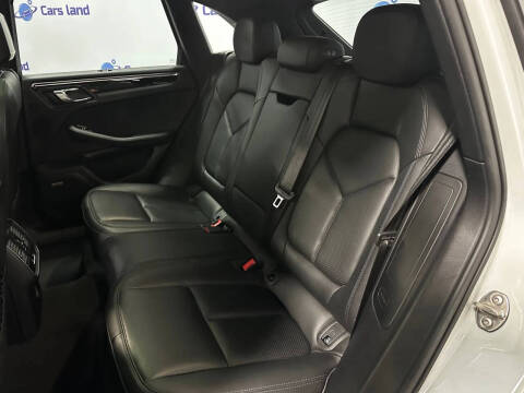 2018 Porsche Macan S