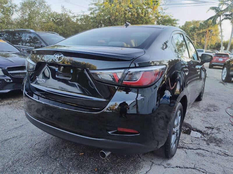 2019 Toyota Yaris LE