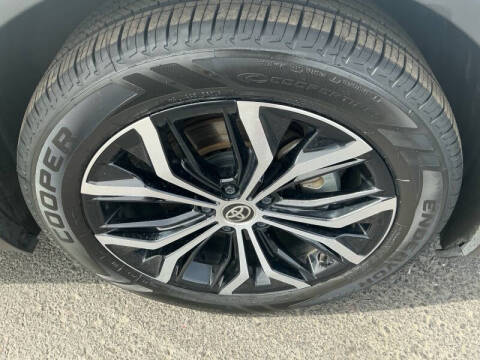 2023 Toyota Crown XLE