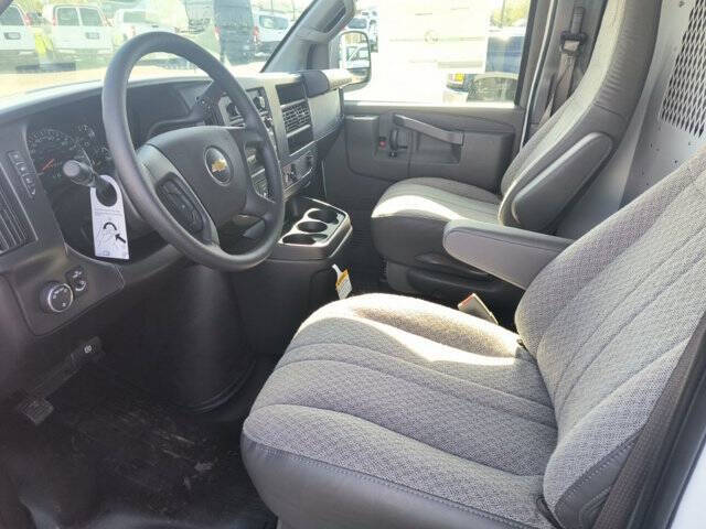 2026 Chevrolet Express 2500