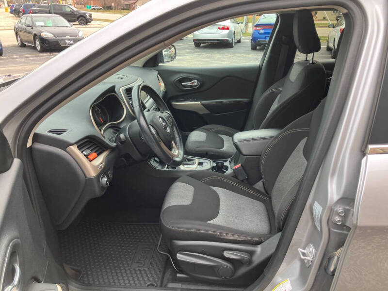 2018 Jeep Cherokee Latitude