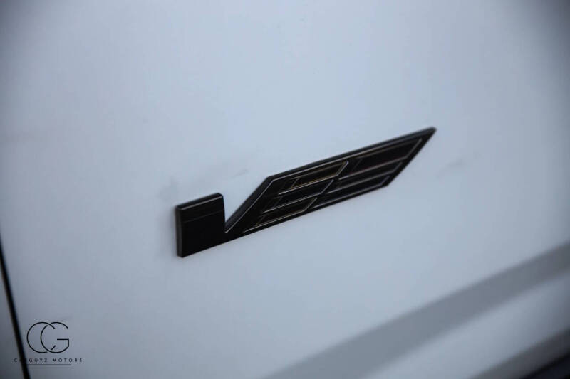 2025 Cadillac Escalade-V