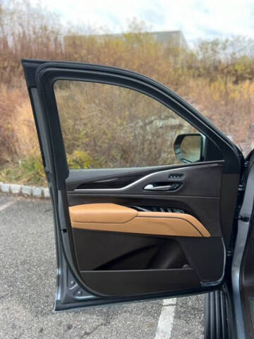 2021 Cadillac Escalade Sport