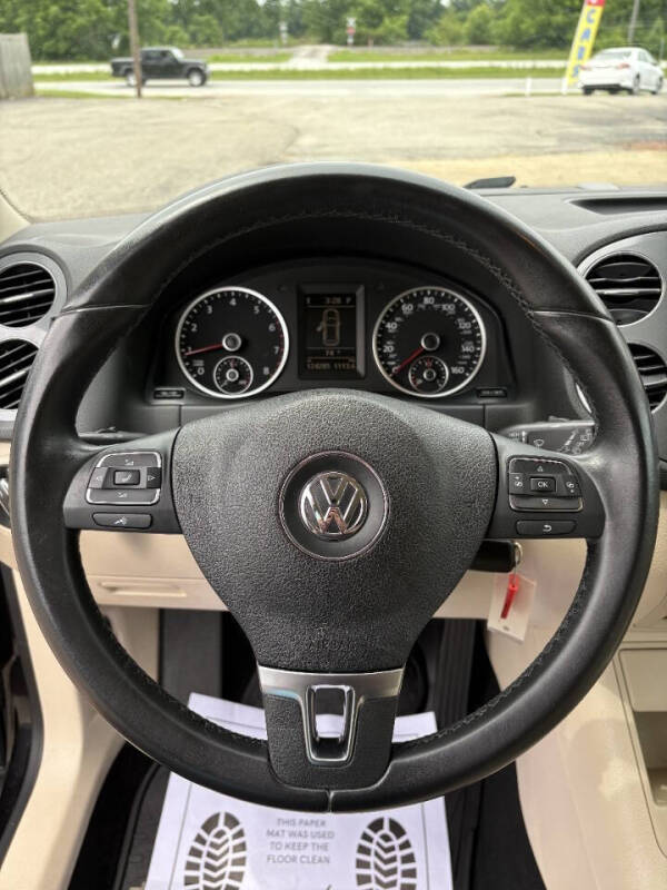 2014 Volkswagen Tiguan S 4Motion
