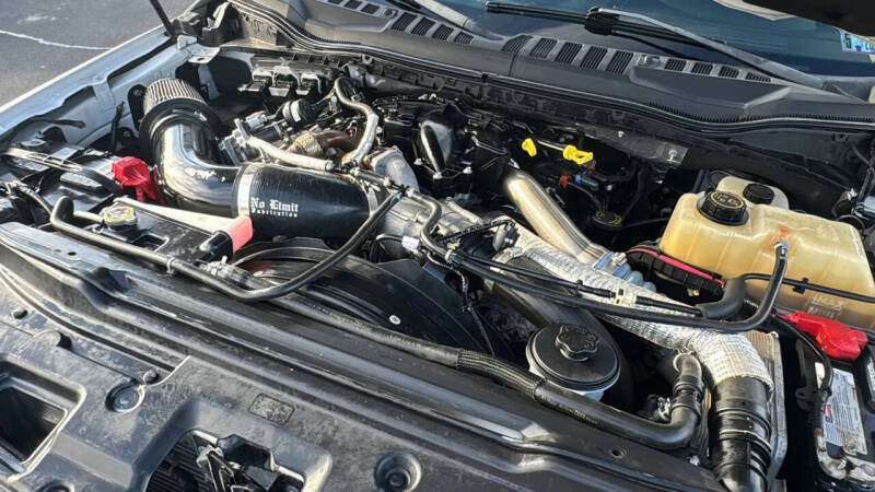 2018 Ford F-350 Super Duty Lariat