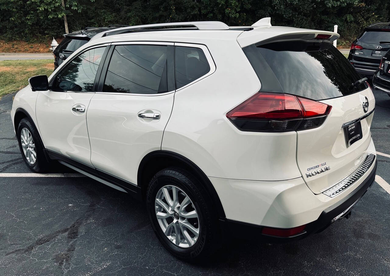 2018 Nissan Rogue for sale at Crown Auto Sales in Marietta, GA