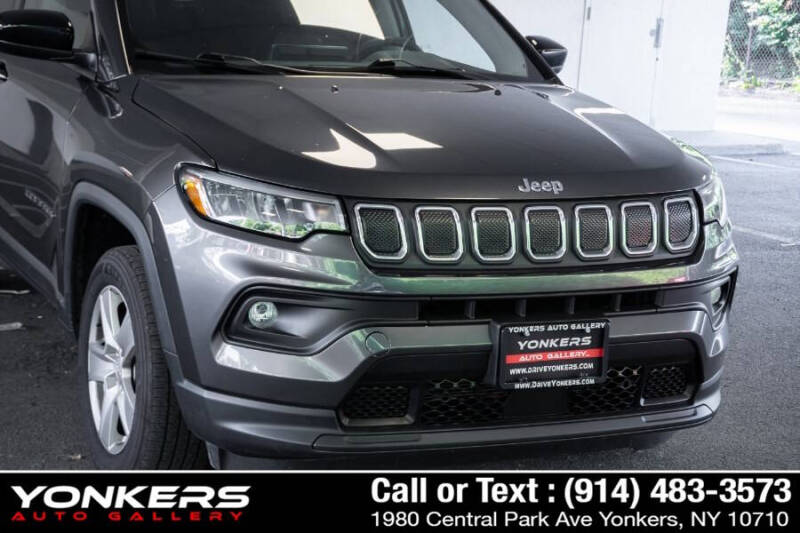 2022 Jeep Compass Altitude