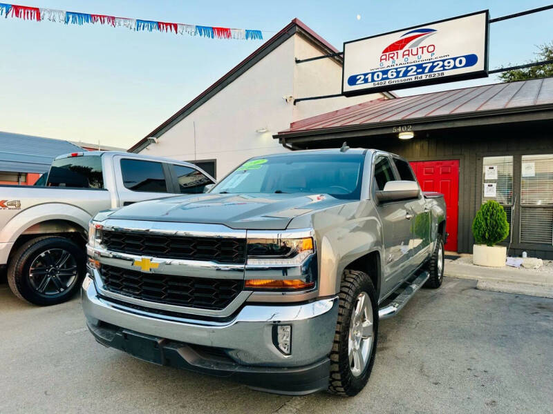 2017 Chevrolet Silverado 1500 LT's photo