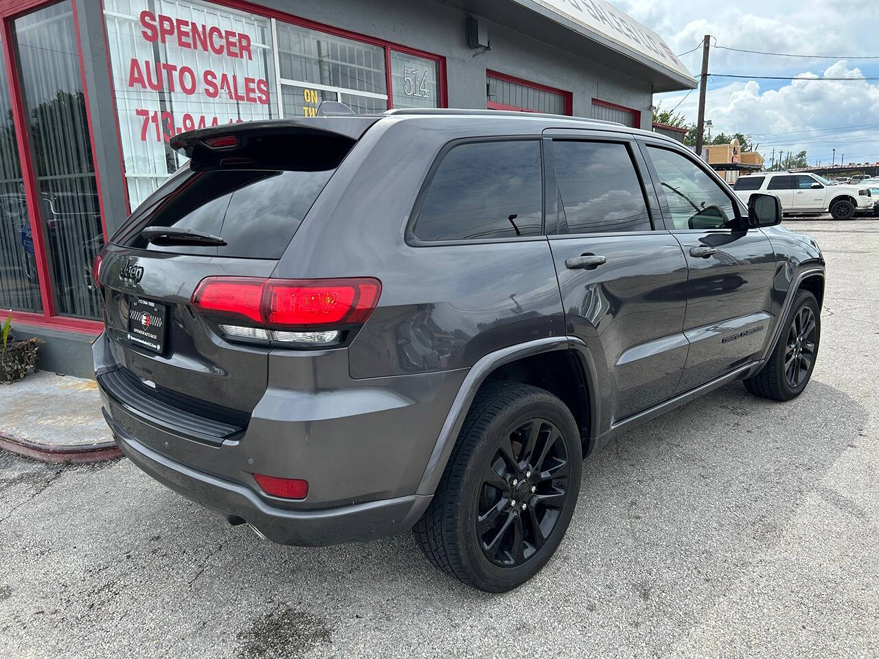 2018 Jeep Grand Cherokee for sale at SPENCER AUTO SALES in South Houston, TX