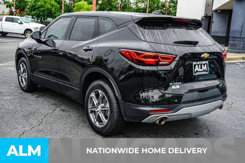 2025 Chevrolet Blazer LT
