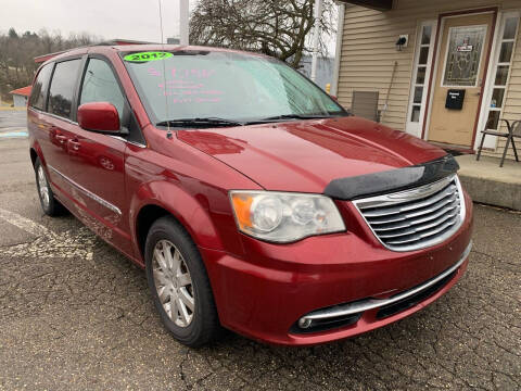 2012 Chrysler Town and Country for sale at G & G Auto Sales in Steubenville OH