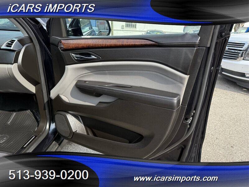 2011 Cadillac SRX Luxury Collection