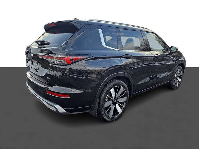 2026 Mitsubishi Outlander SEL