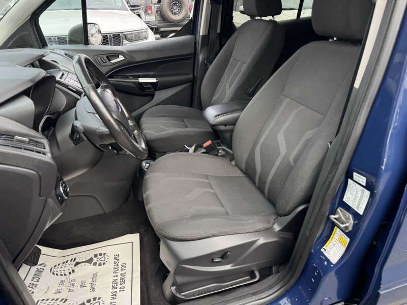 2017 Ford Transit Connect XLT