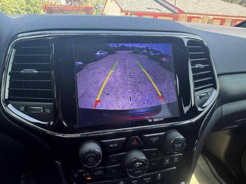 2020 Jeep Grand Cherokee Altitude