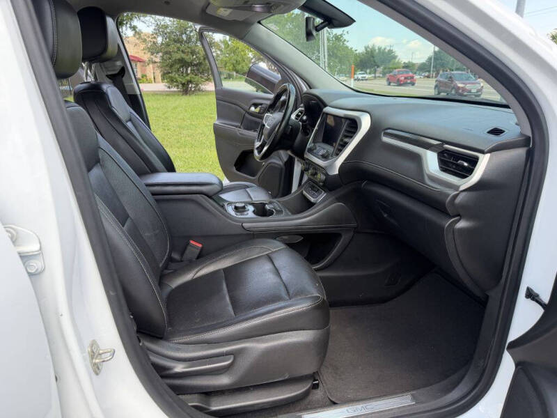 2020 GMC Acadia SLT