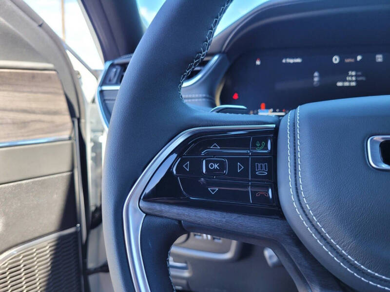 2025 Jeep Grand Cherokee Overland