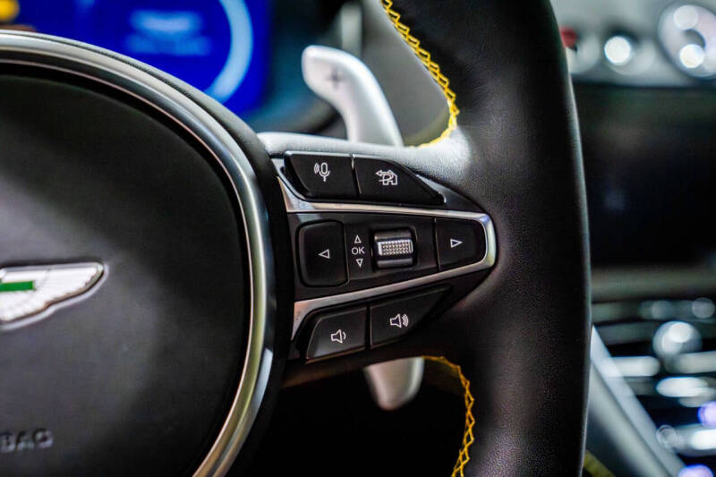 2023 Aston Martin DBX 707