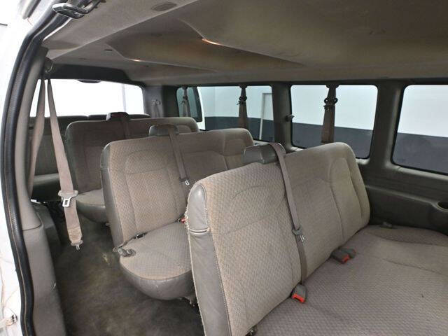 2017 Chevrolet Express LT 3500