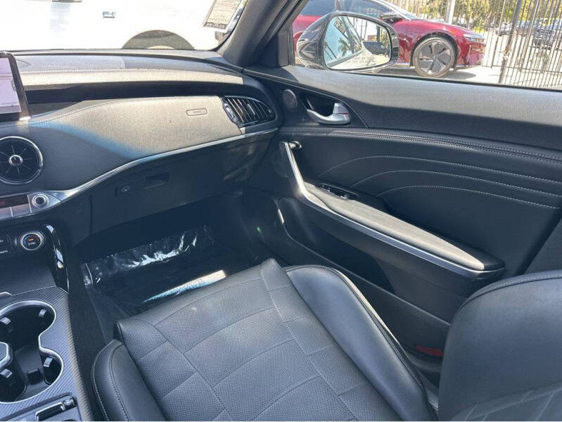 2022 Kia Stinger