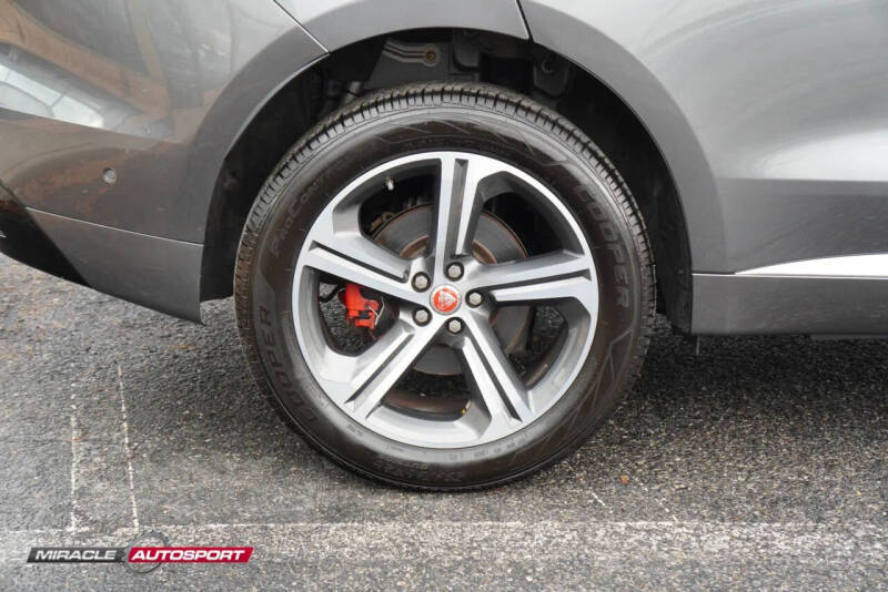 2018 Jaguar F-PACE S