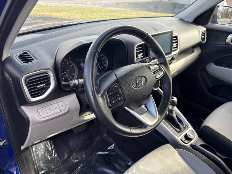 2020 Hyundai Venue SEL