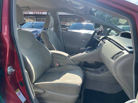 2011 Toyota Prius One